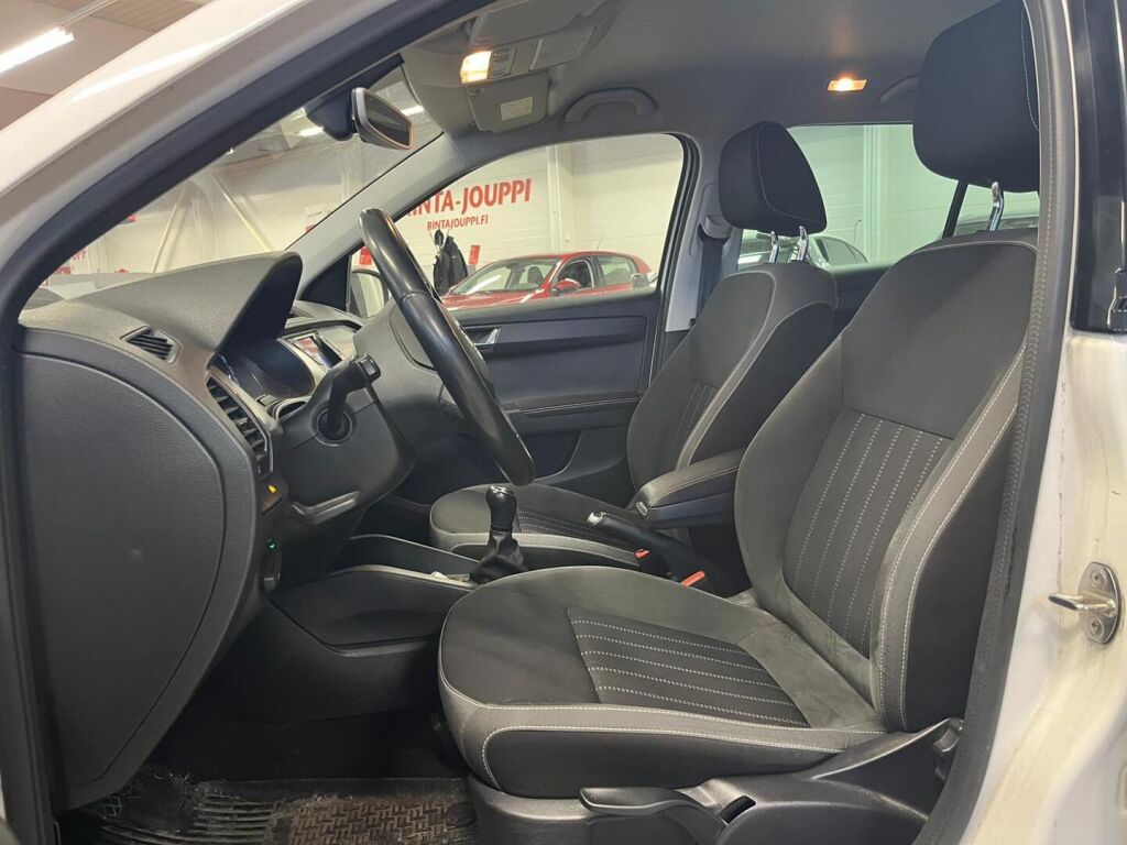 Skoda Fabia 2020 Valkoinen