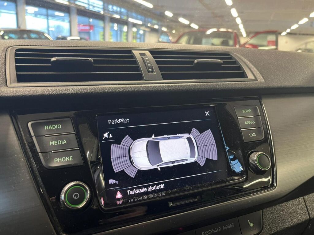 Skoda Fabia 2020 Valkoinen