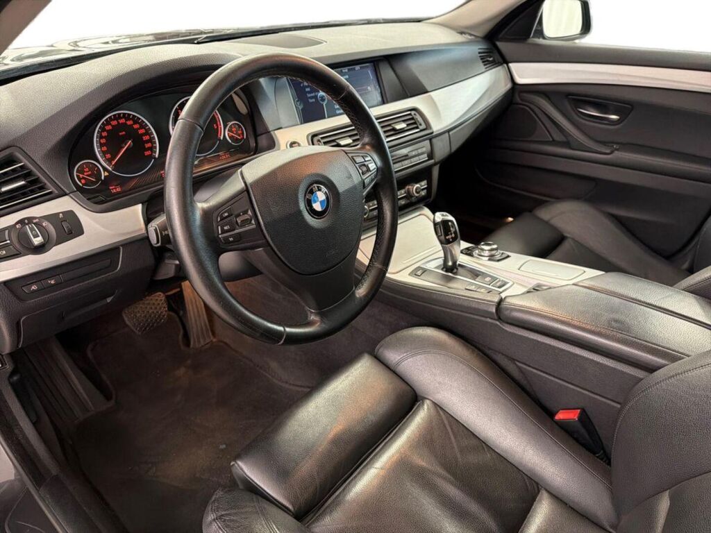 BMW 530 2011 Harmaa