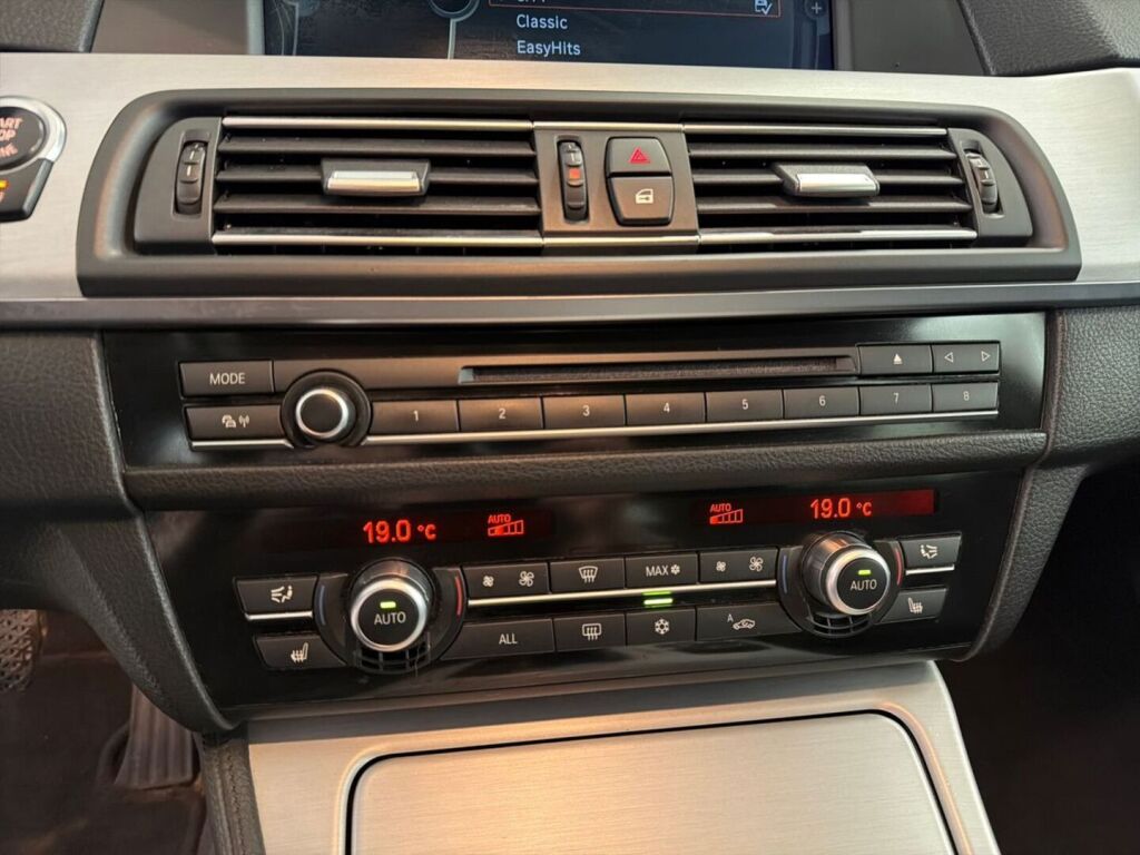 BMW 530 2011 Harmaa