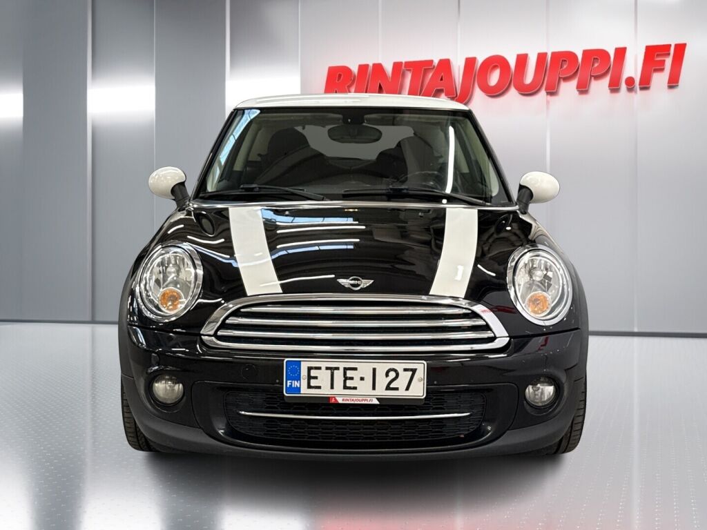 Mini Hatchback 2013 Musta