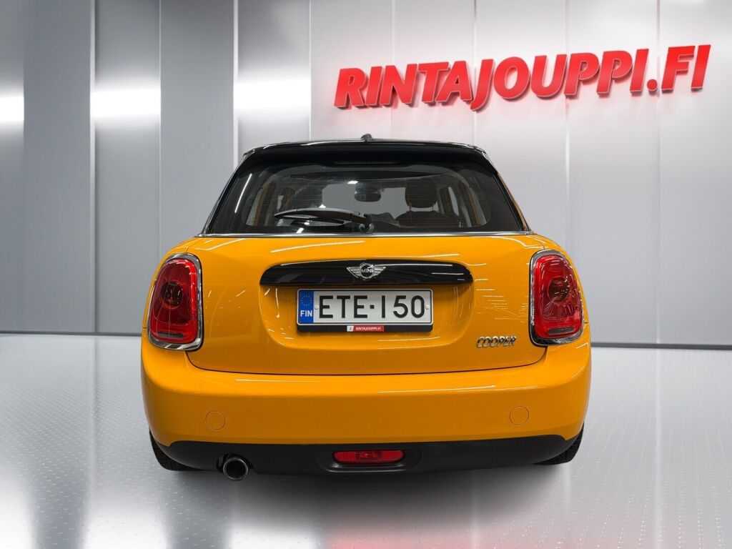 Mini Cooper 2016 Oranssi