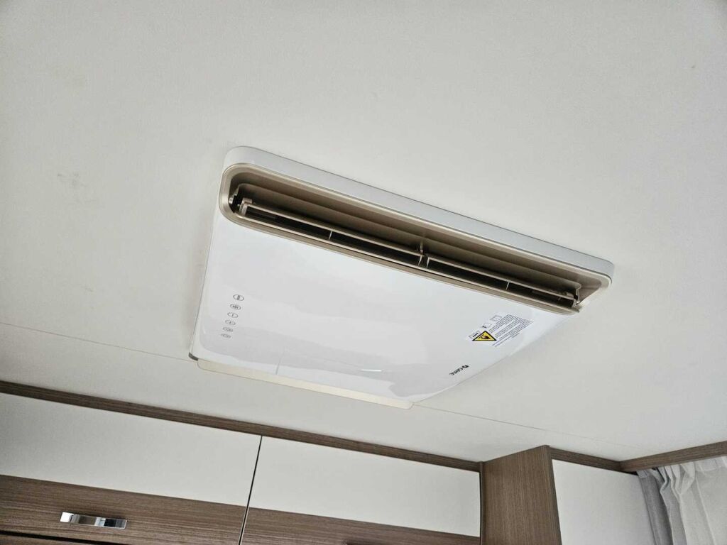 Carado T 339 2019 Valkoinen