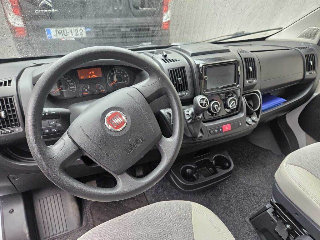 Carado T 339 2019 Valkoinen