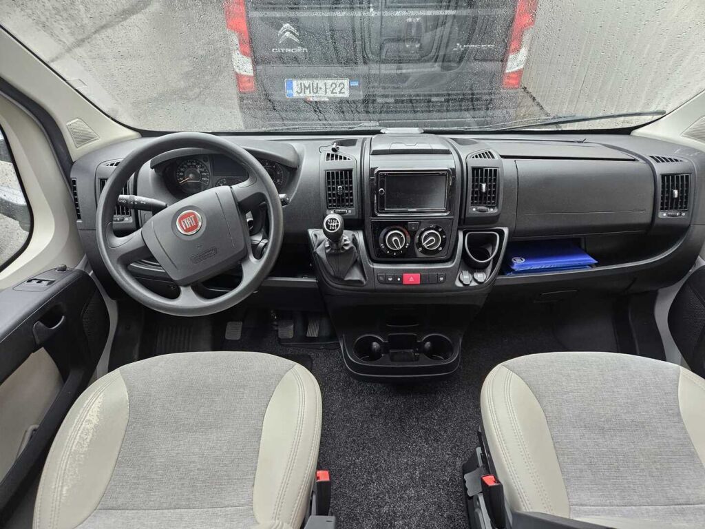 Carado T 339 2019 Valkoinen