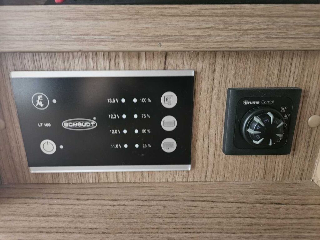 Carado T 339 2019 Valkoinen