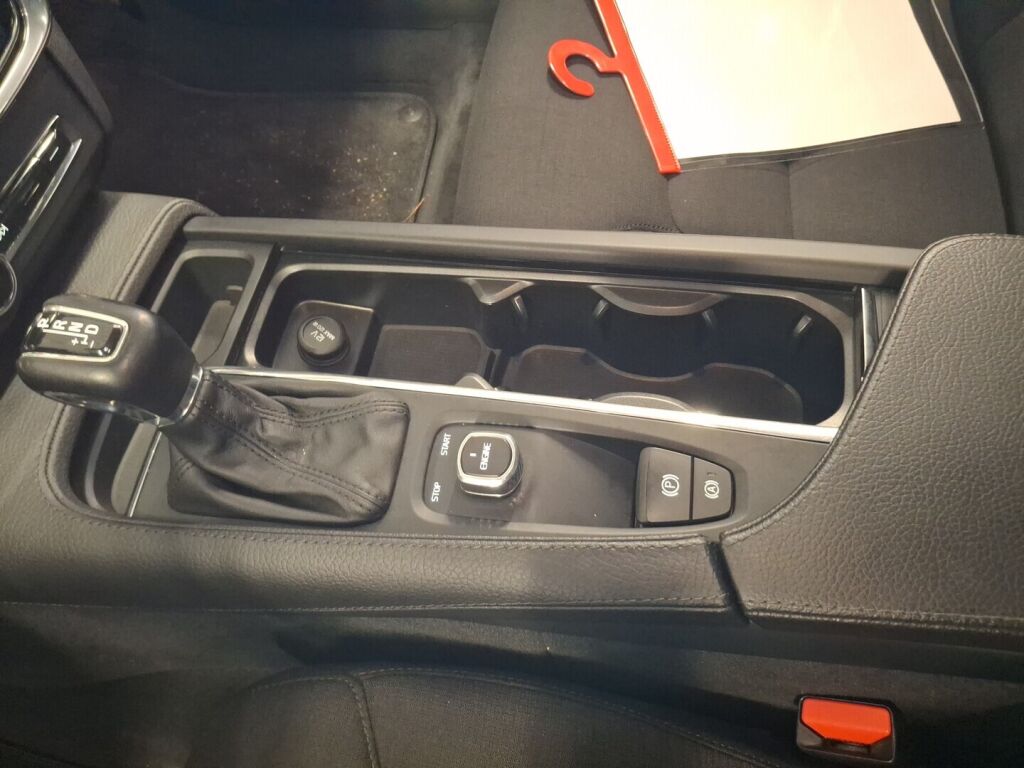 Volvo V90 2017 Harmaa