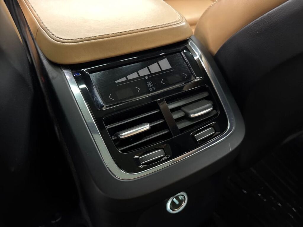 Volvo XC90 2016 Harmaa