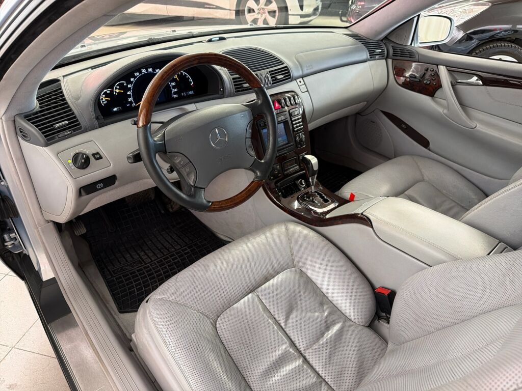 Mercedes-Benz CL 2001 Sininen