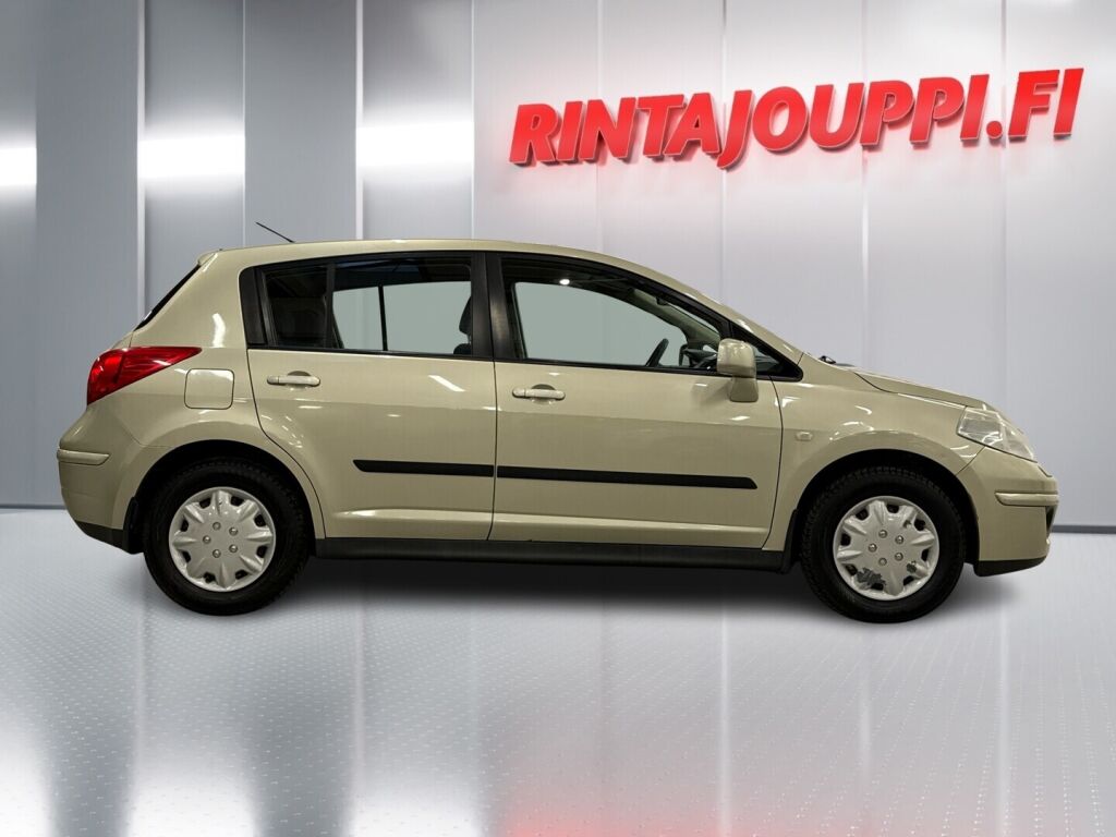 Nissan Tiida 2008 Hopea