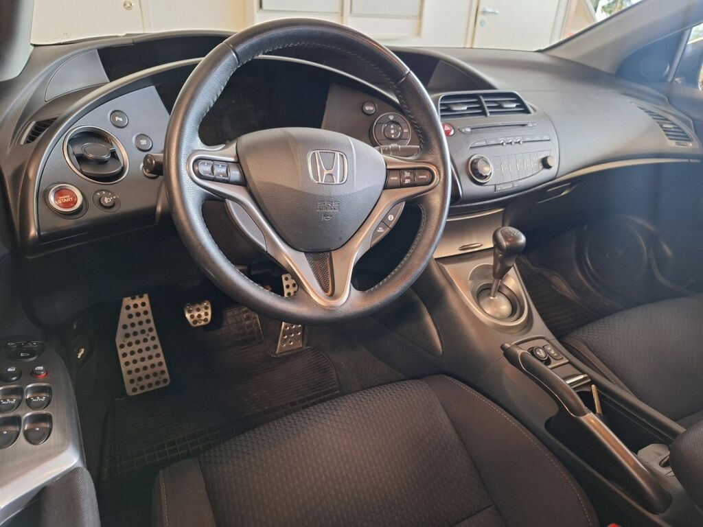 Honda Civic 5D 1,8i Sport 2010, kuva 4/5