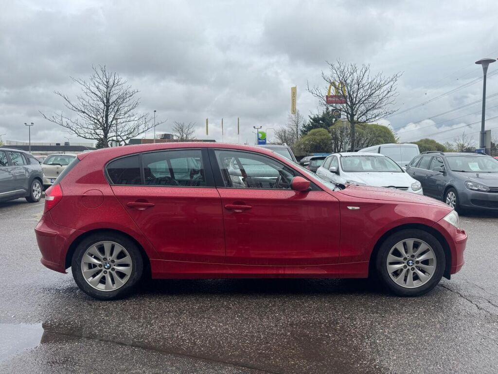 BMW 116 2008 Punainen