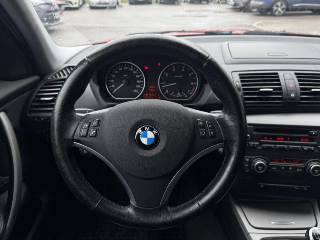 BMW 116 2008 Punainen