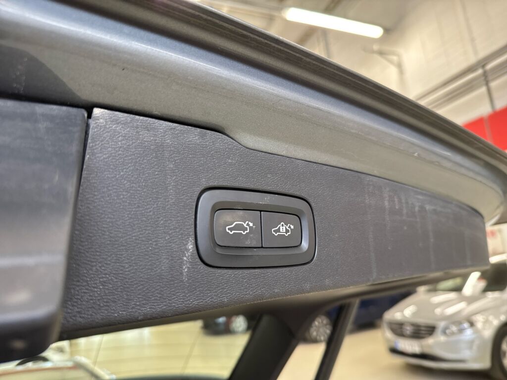 Volvo V60 2020 Harmaa