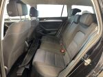 Volkswagen Passat 2020 Musta