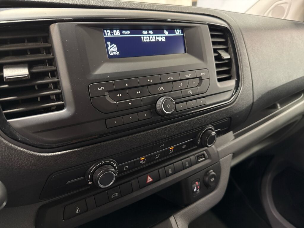 Opel Vivaro 2021 Valkoinen