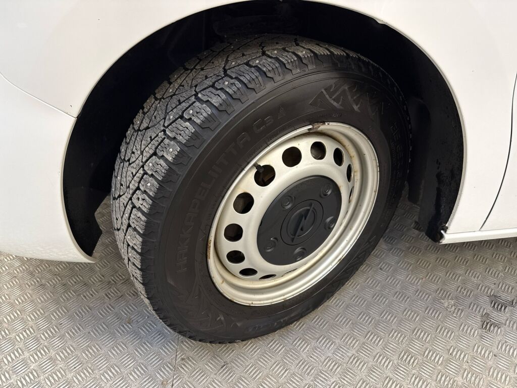 Opel Vivaro 2021 Valkoinen