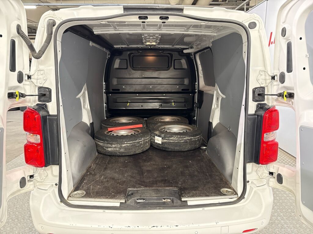 Opel Vivaro 2021 Valkoinen