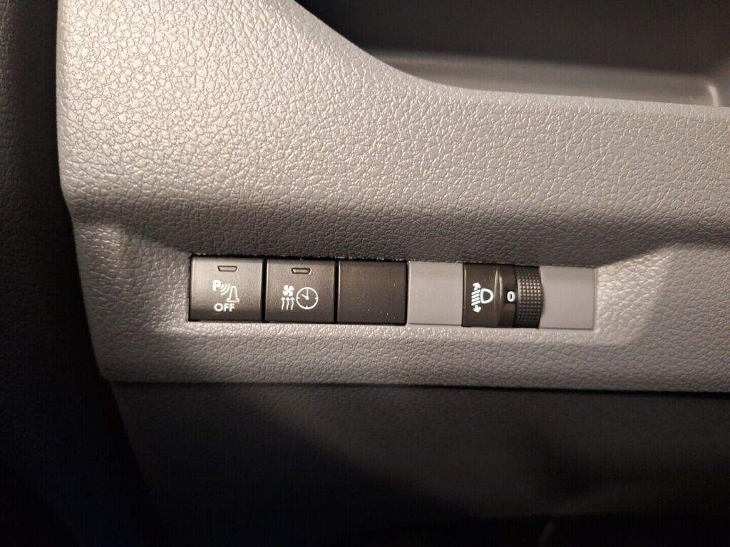 Opel Vivaro 2020 Valkoinen