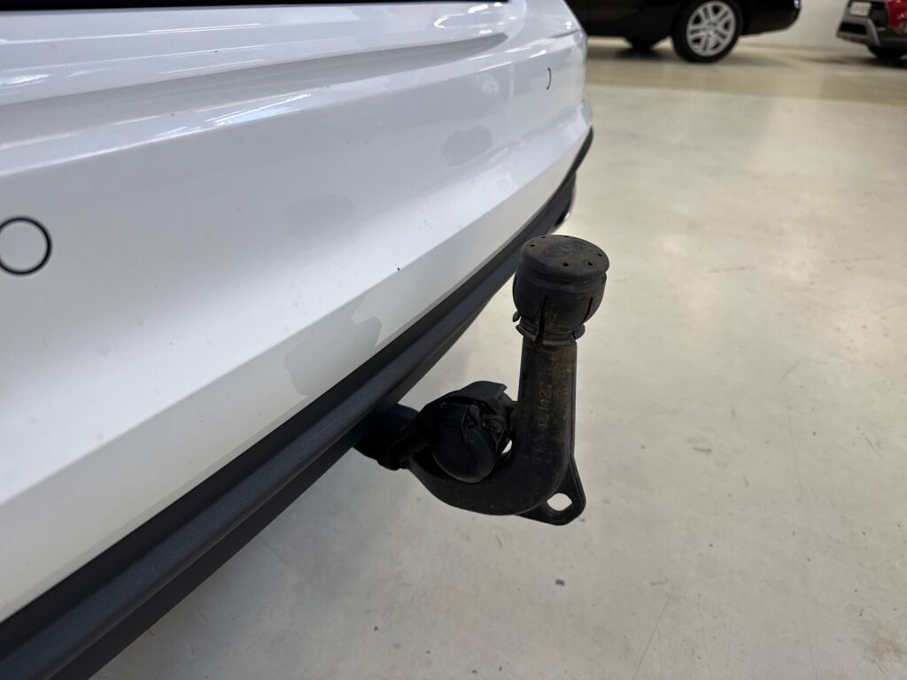 Audi A4 2020 Valkoinen