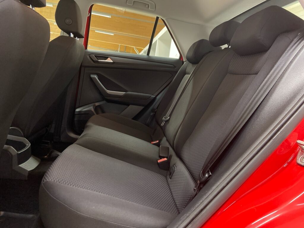 Volkswagen T-Roc 2019 Punainen