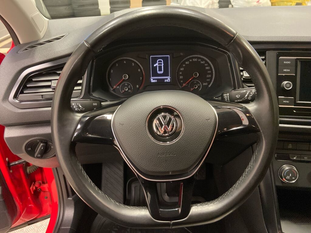 Volkswagen T-Roc 2019 Punainen