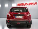 Nissan Qashqai 2011 Punainen