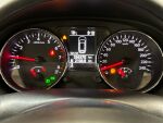 Nissan Qashqai 2011 Punainen