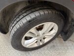 Nissan Qashqai 2011 Punainen