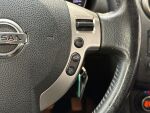 Nissan Qashqai 2011 Punainen