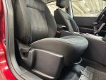 Nissan Qashqai 2011 Punainen