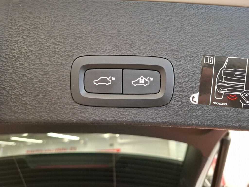 Volvo XC40 2020 Valkoinen