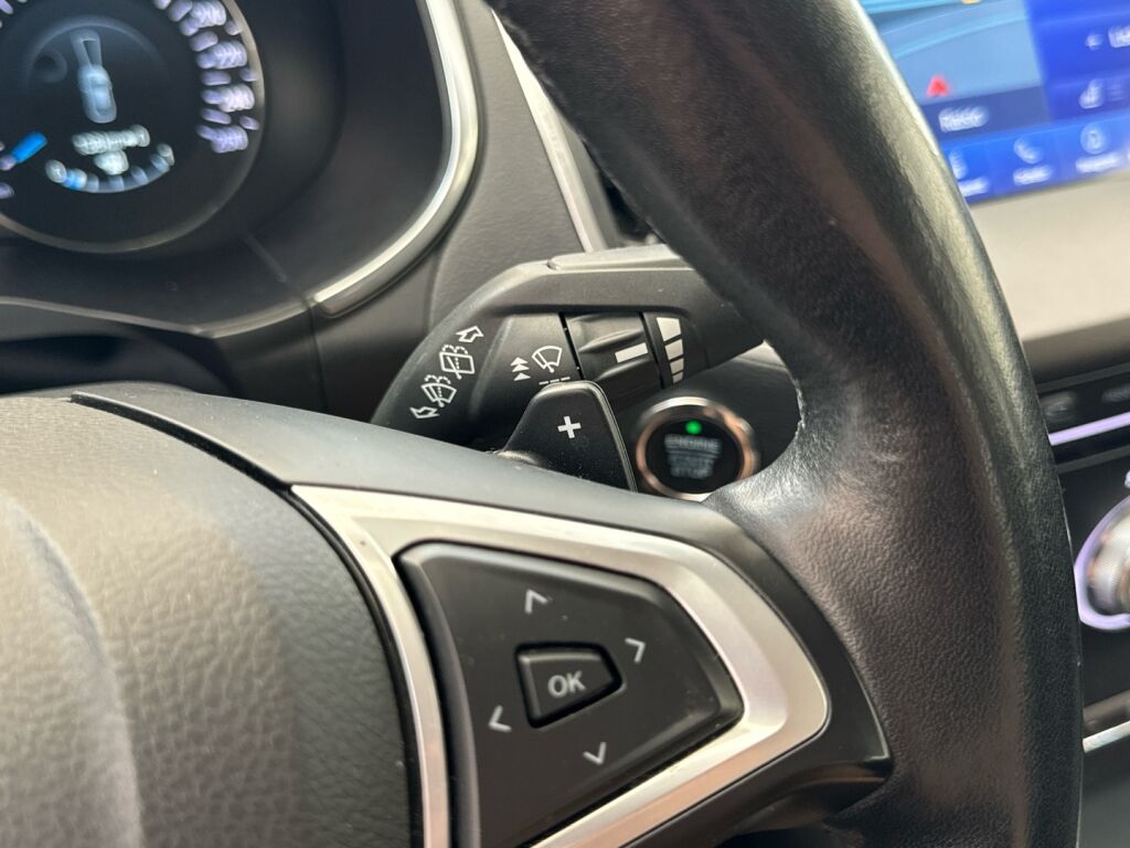 Ford S-Max 2021 Valkoinen