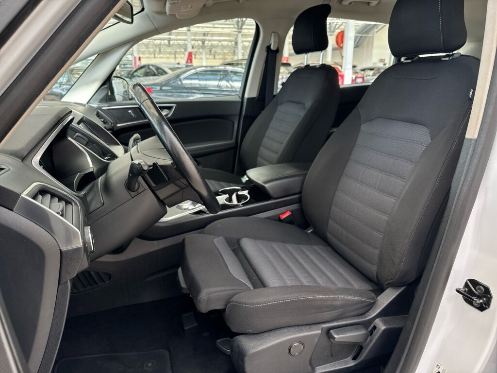 Ford S-Max 2021 Valkoinen