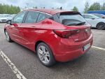 Opel Astra 2020 Punainen