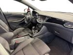 Opel Astra 2020 Punainen