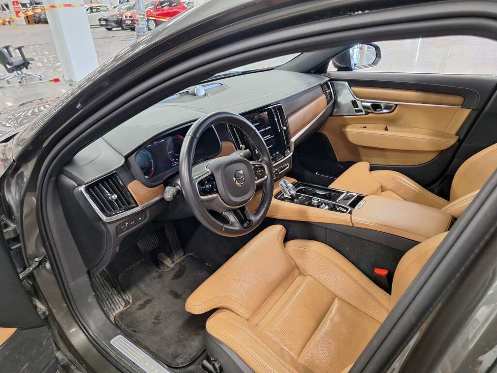 Volvo S90 2019 Harmaa