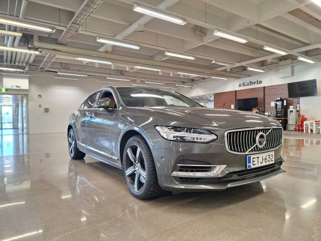 Volvo S90 2019 Harmaa