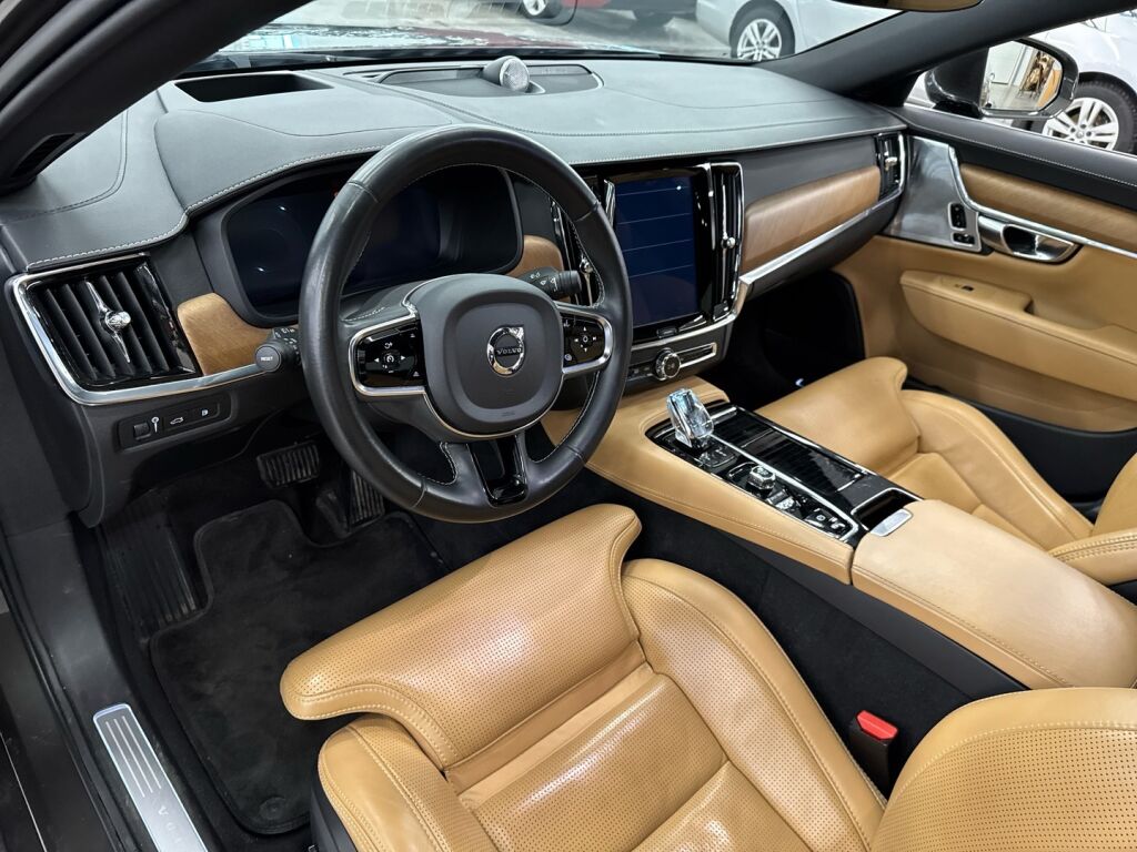 Volvo S90 2020 Harmaa