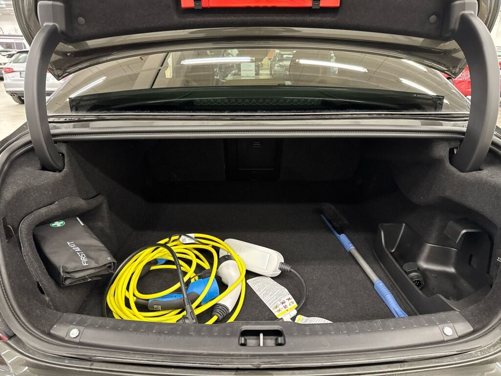 Volvo S90 2020 Harmaa