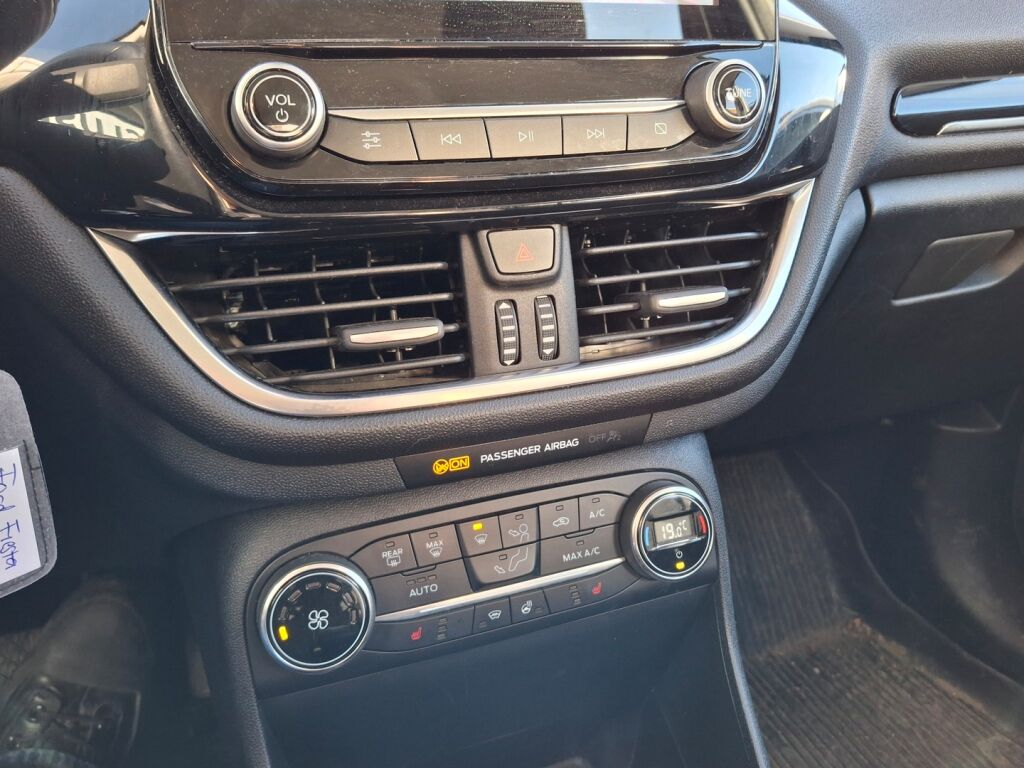 Ford Fiesta 2019 Valkoinen