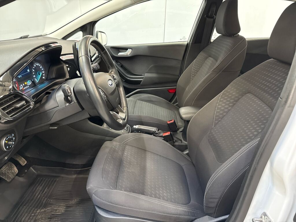 Ford Fiesta 2019 Valkoinen
