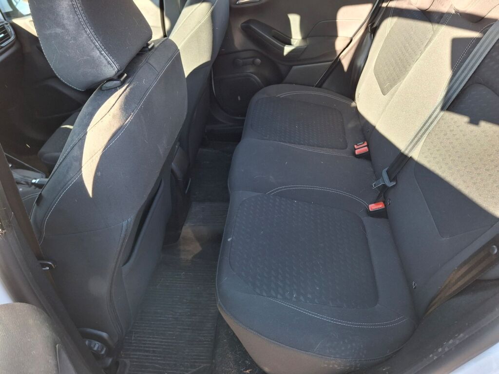 Ford Fiesta 2019 Valkoinen