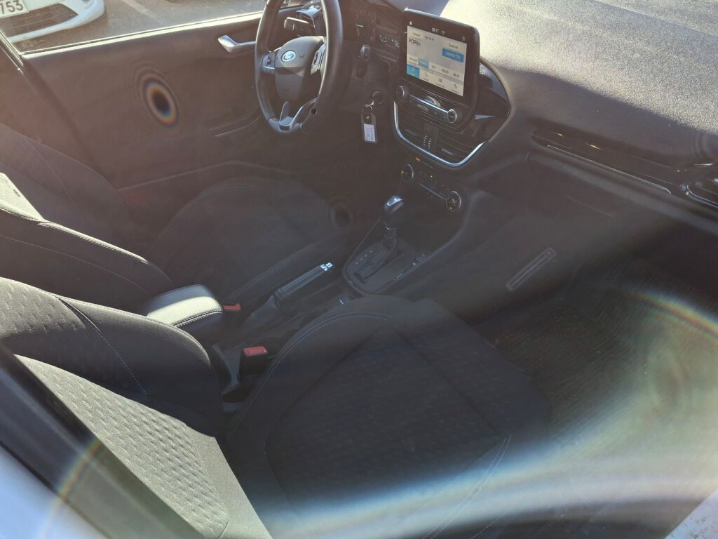 Ford Fiesta 2019 Valkoinen