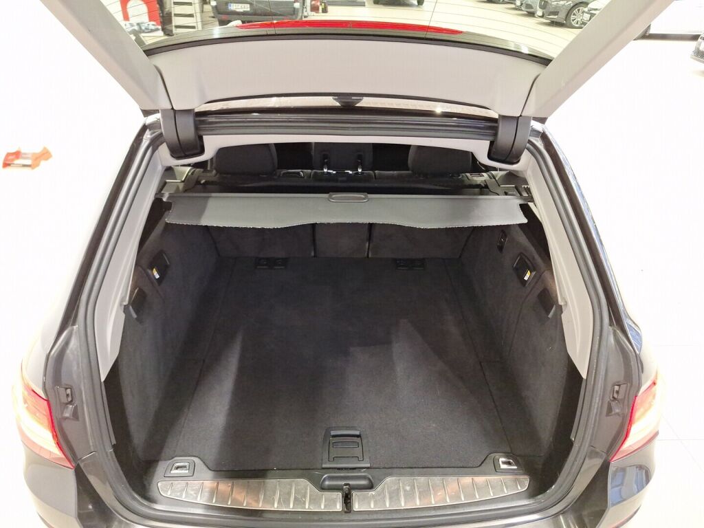 BMW 520 2016 Ruskea (beige)