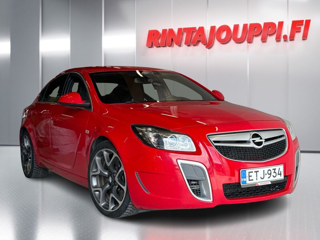 Opel Insignia 2011 Punainen
