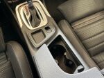 Opel Insignia 2011 Punainen