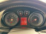 Opel Insignia 2011 Punainen