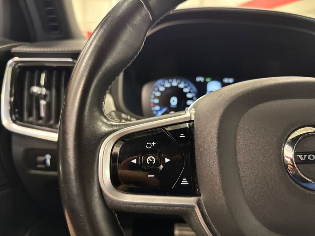 Volvo V90 2019 Harmaa