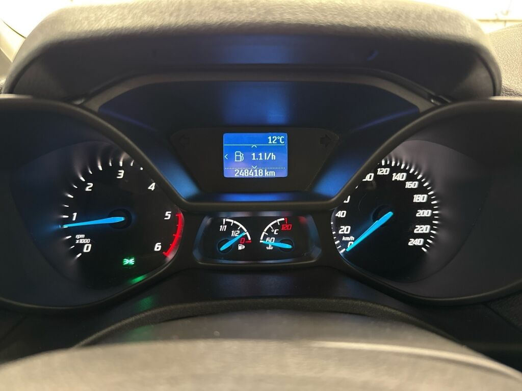 Ford Transit Connect 2015 Valkoinen